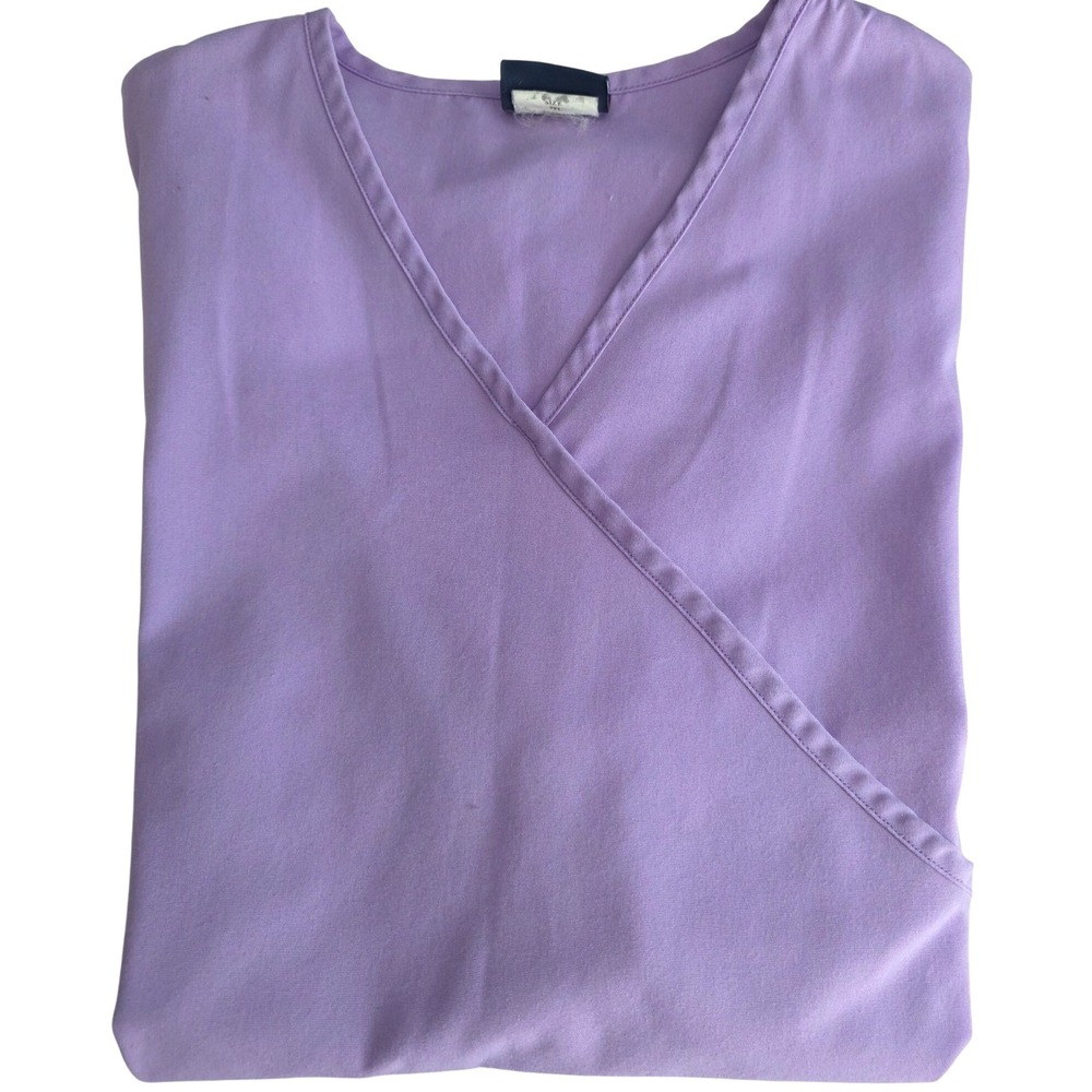 Cherokee Workwear Scrub Top Women's Medium Purple Lavender Short Sleeve Pockets